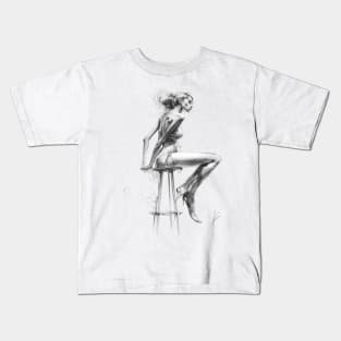 Women posing on a stool Kids T-Shirt